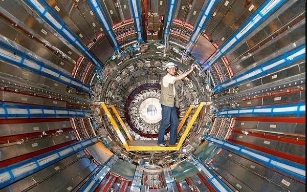 大型强子对撞机（LHC）-3